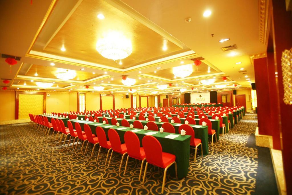 Luoyang Grand Hotel الاعمال الصورة